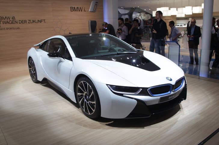 BMW claims the production-spec i8 can crack 0-100kph in 4.4 seconds.