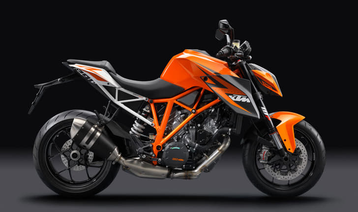 KTM 1290 Super Duke R photo gallery