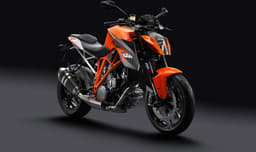 KTM 1290 Super Duke R photo gallery