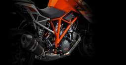 KTM 1290 Super Duke R photo gallery