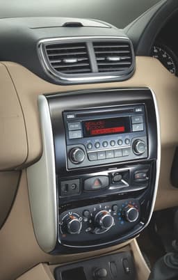 New Nissan Terrano SUV photo gallery