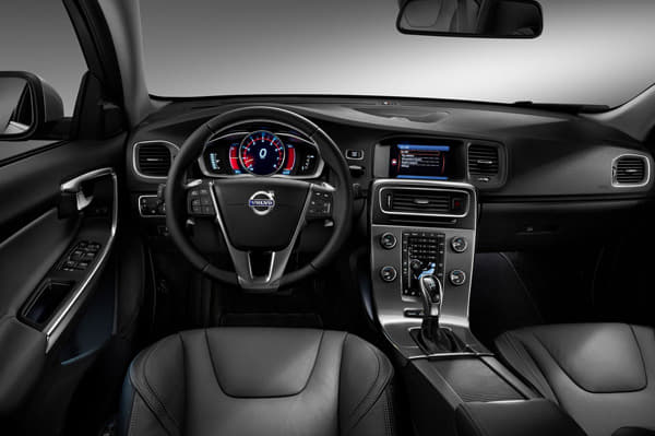 New 2013 Volvo S60 photo gallery