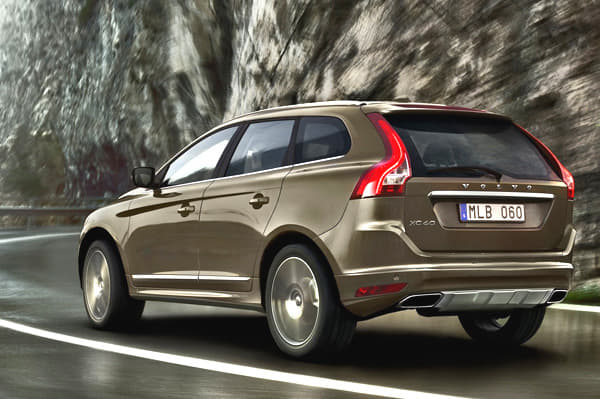 New 2013 Volvo XC60 SUV photo gallery