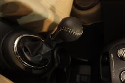 Honda Mobilio MPV photo gallery