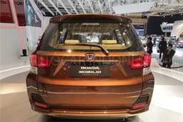 Honda Mobilio MPV photo gallery