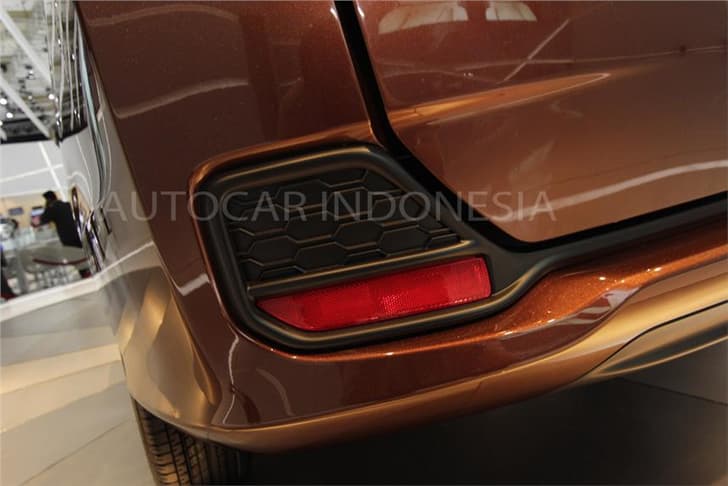 Honda Mobilio MPV photo gallery