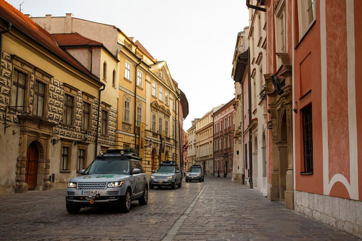 Land Rover Silk Trail photo gallery