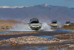 Land Rover Silk Trail photo gallery