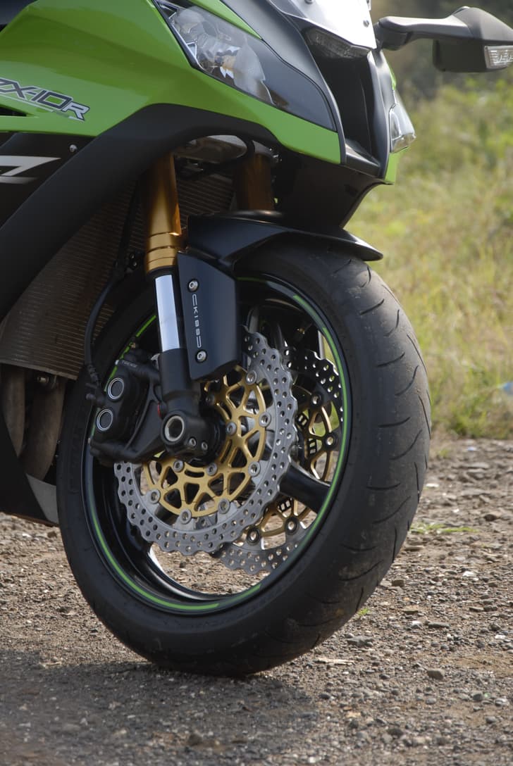 New Kawasaki Ninja ZX10R photo gallery