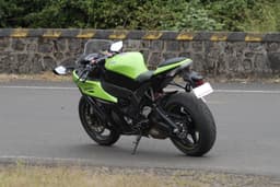 New Kawasaki Ninja ZX10R photo gallery