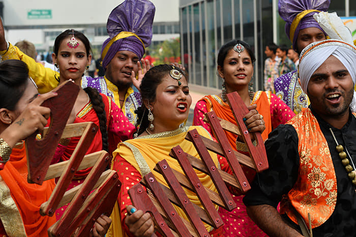 Some Indian style entertainment in the paddock.