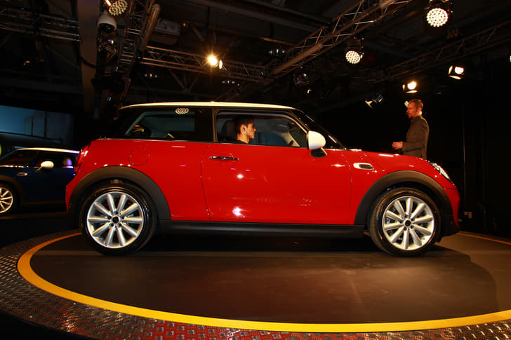 New 2014 Mini hatchback photo gallery