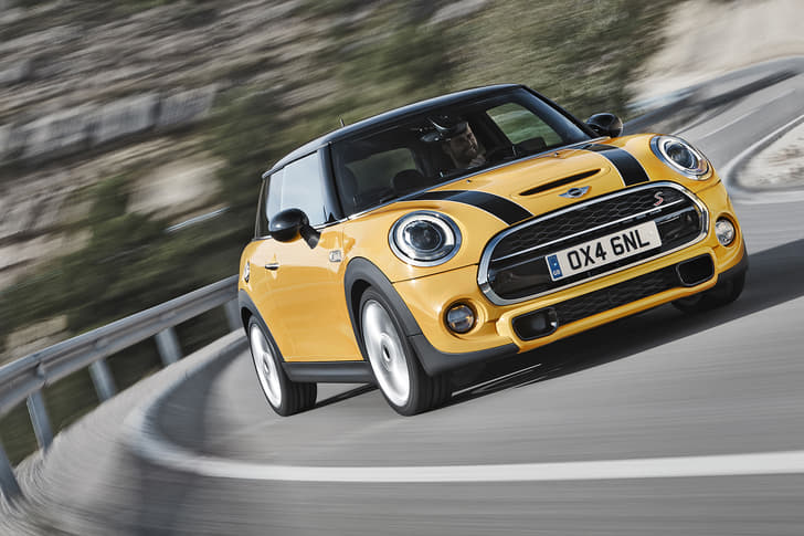 New 2014 Mini hatchback photo gallery