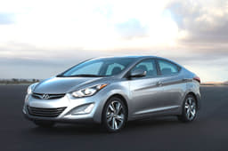 Hyundai Elantra facelift photo gallery