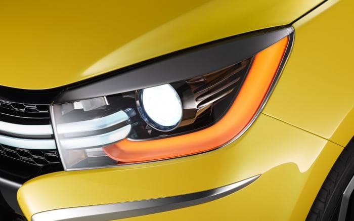Suzuki A-Wind headlights