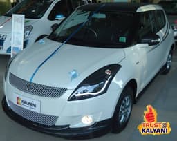Maruti Swift Platinum Edition photo gallery