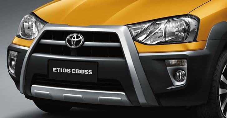 New Toyota Etios Cross photo gallery