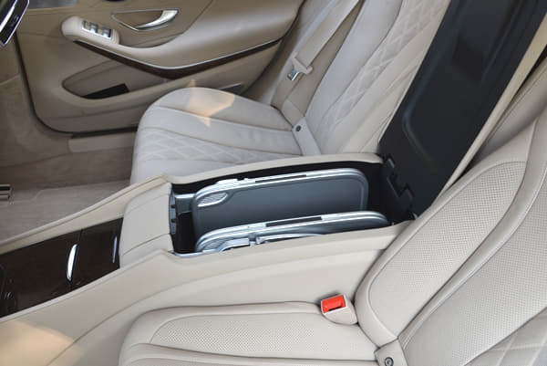 New 2014 Mercedes S-class India photo gallery