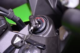 New Kawasaki Ninja 1000 India photo gallery