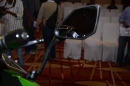 New Kawasaki Ninja 1000 India photo gallery