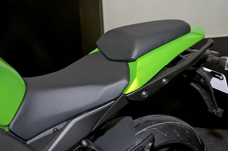 New Kawasaki Ninja 1000 India photo gallery