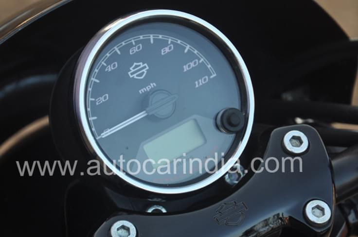 The chrome ringed instrument cluster comprises of an analogue speedometer and digital odo and trip meters. The chrome ringed instrument cluster comprises of an analogue speedometer and digital odo and trip meters.