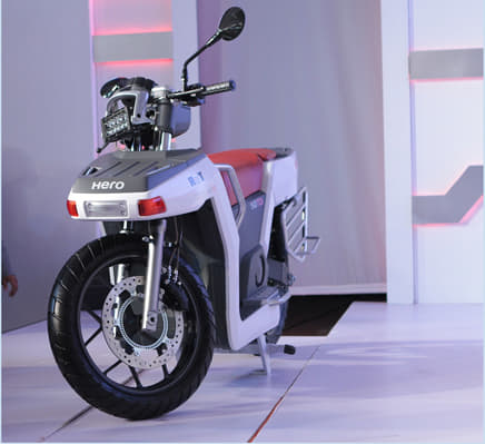 Hero also took the wraps off a unique motorcycle concept at the event. Called the RNT, the bike is designed for use on farms as a load-lugger, which helps explain its curious design - the extended front serves as a luggage bay.