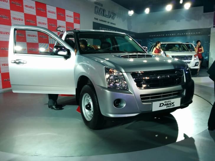 Auto Expo 2014: Isuzu D-max Space Cab photo gallery
