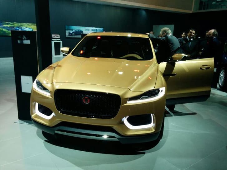 Jaguar's C-X17 Sports Crossover Concept was displayed in India for the first time at the Auto Expo.