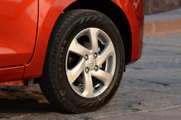Maruti Suzuki Celerio Higher variants of the Celerio get alloy wheels. 