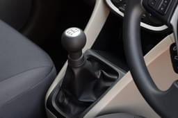 Maruti Suzuki Celerio The Celerio's 5-speed manual gearbox is approx 3.5 kg lighter than the older unit. 