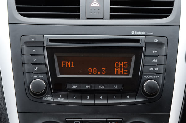 The upper variants of Celerio get a 2-DIN stereo. 