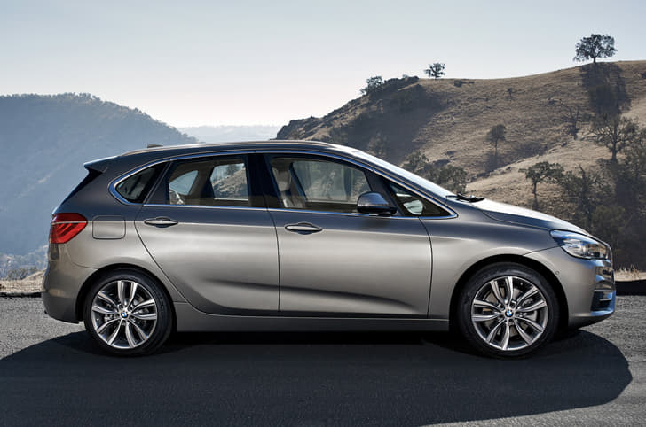 New BMW 2-series Active Tourer MPV photo gallery
