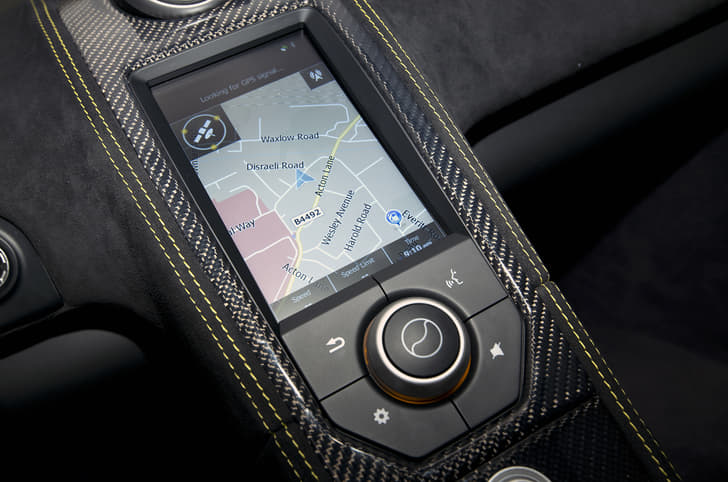 New McLaren 650S photo gallery