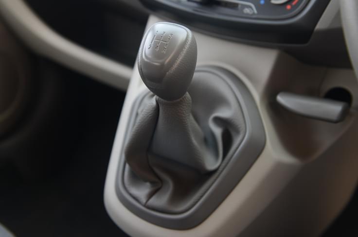 Gearshift action is light. Gearshift action is light.