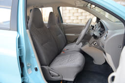 Wide left seat gives bench-seats-like configuration.