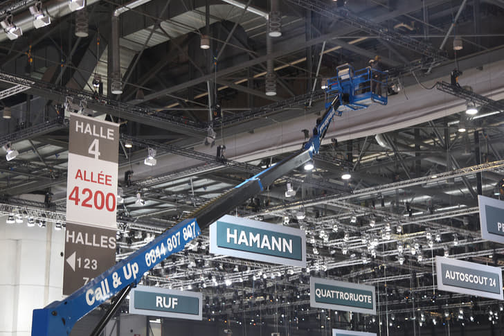 As many as 53 car manufacturers will hold press conferences at the Geneva Motor Show. 