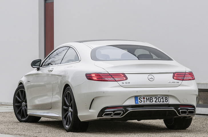 Mercedes S 63 AMG coupe photo gallery