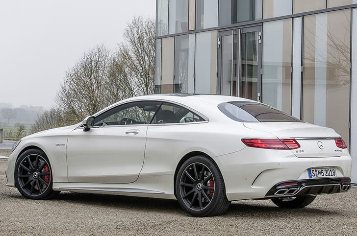 Mercedes S 63 AMG coupe photo gallery