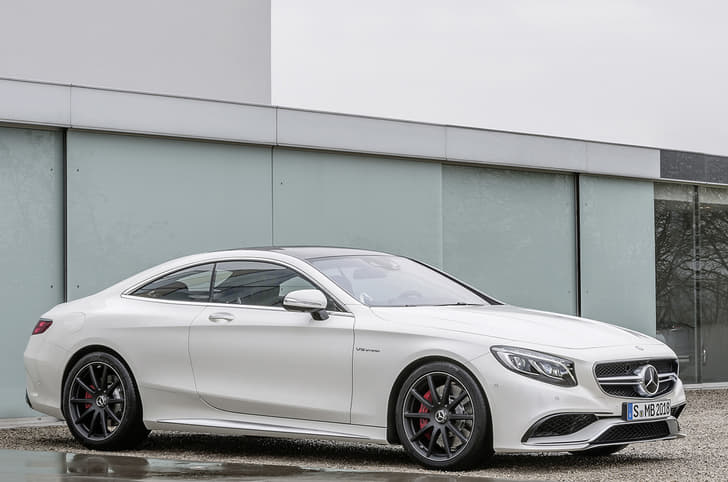Mercedes S 63 AMG coupe photo gallery