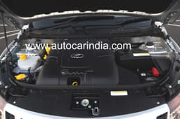 The XUV 500 W4 is powered by the same 2.2-litre diesel engine that is good for 140bhp. 