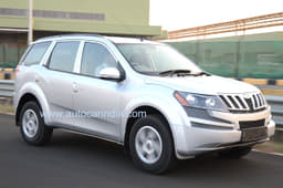 Mahindra has not altered the basic looks of the XUV500 W4, which have always been a big part of its appeal for customers. 