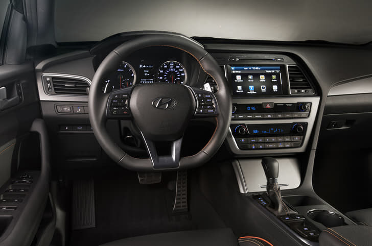 New Hyundai Sonata photo gallery
