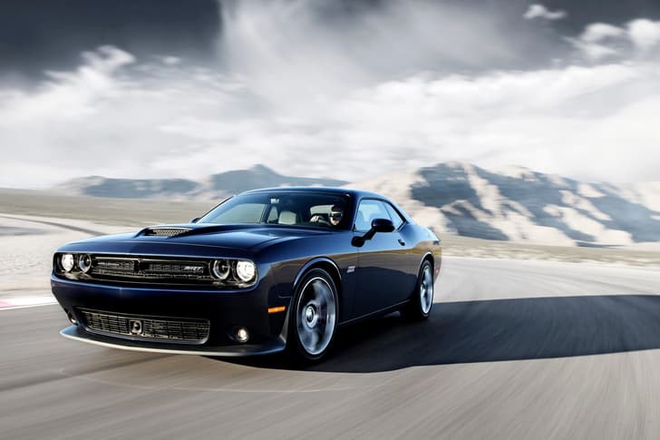 Dodge Charger SRT Hellcat photo gallery