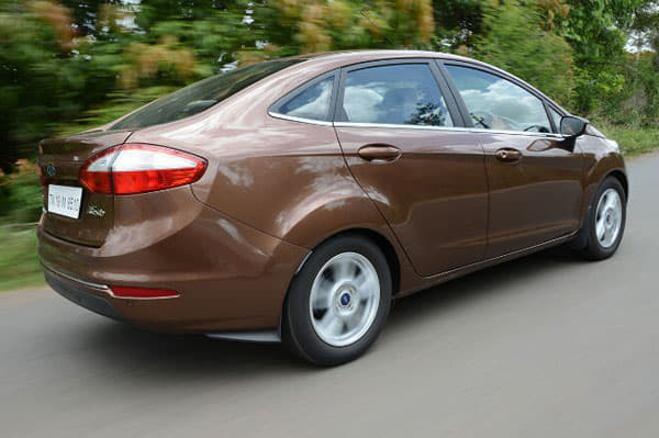 Ford Fiesta facelift India photo gallery