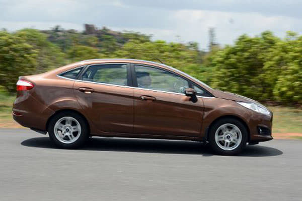 Ford Fiesta facelift India photo gallery
