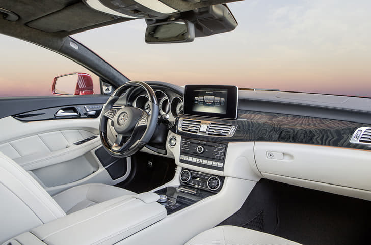 Mercedes-Benz CLS facelift photo gallery