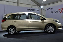 Honda Mobilio.