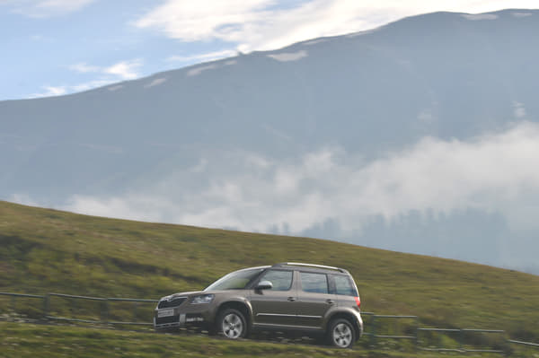 Skoda Yeti facelift India photo gallery