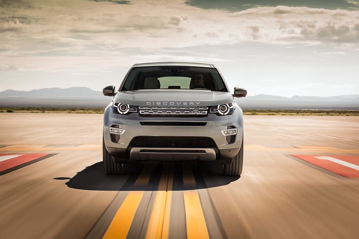 Land Rover Discovery Sport photo gallery